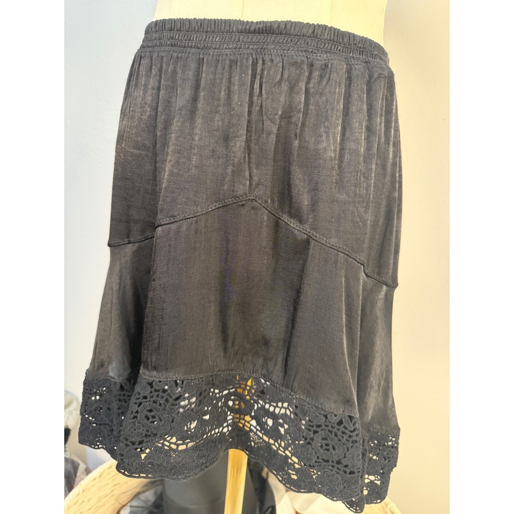 Free People Intimately Black Lace Trim Mini Slip Skirt Elastic Waist Boho Small